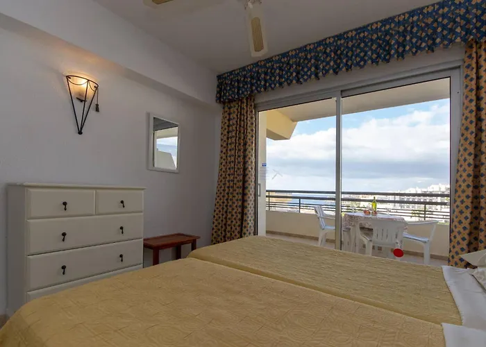 Santa Maria 85 - One Bed